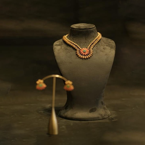 ANTIQUE WITH STONE-04