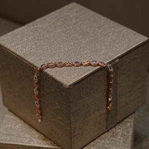 Ladies Bracelete 18KT