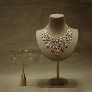 Diamond Set 18KT (D-Fancy)