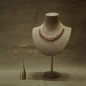 Diamond Set 18KT (D-Fancy)